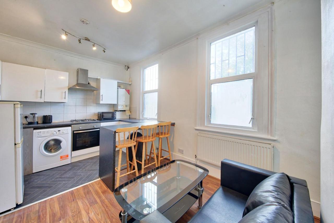 Cozy London Flat 호텔 외부 사진