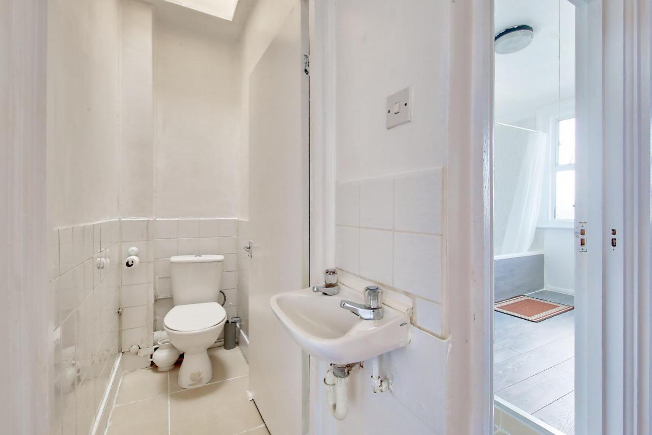Cozy London Flat 호텔 외부 사진